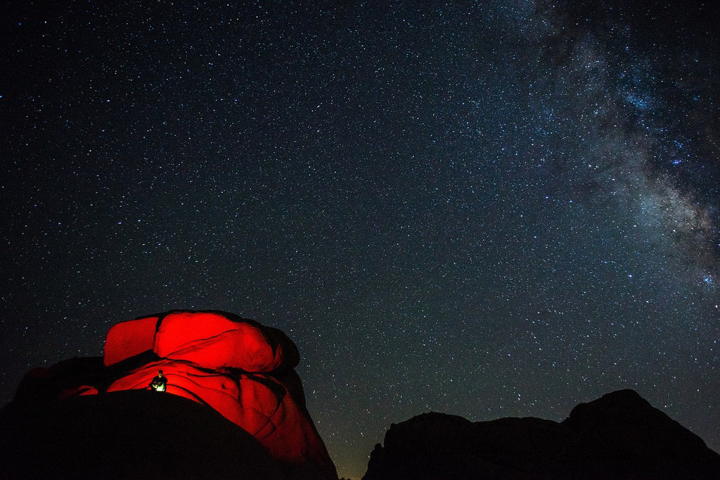 Red tent under dark skies | How to Do Effective Astrophotography Using DSLR