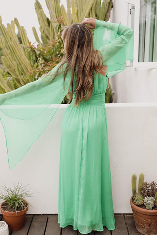 Cape sleeve maxi dress