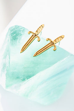 Dagger Stud Earring - Kariella