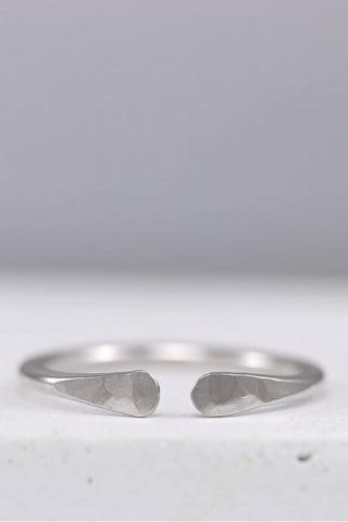 Dainty Toe Ring - Kariella