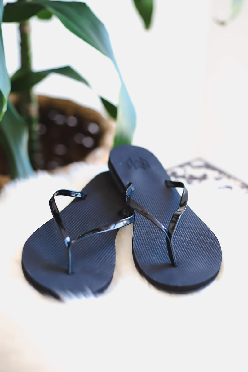 Lux Sandal - Kariella