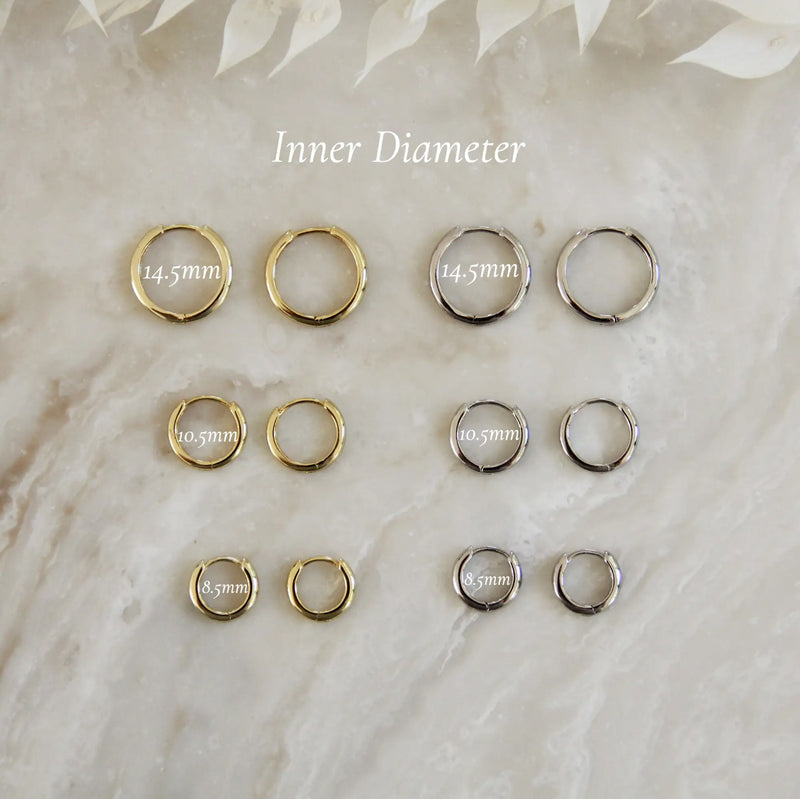 minimalist gold jewelry