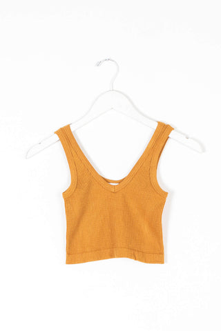 Basic cropped tank top