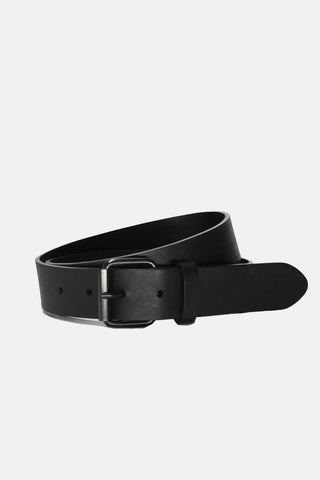 curated basics black buckle leather belt