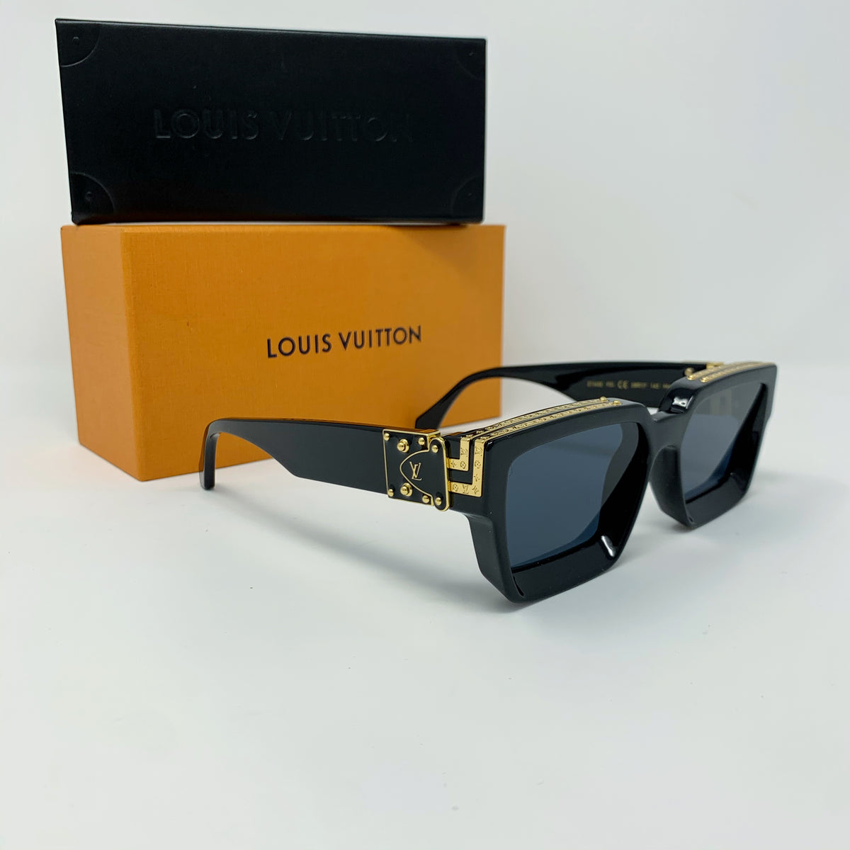 Louis Vuitton – LockerRoomKicks