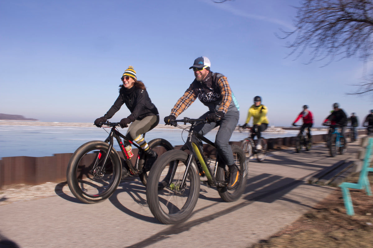 All smiles on Fyxation's fat bike group ride
