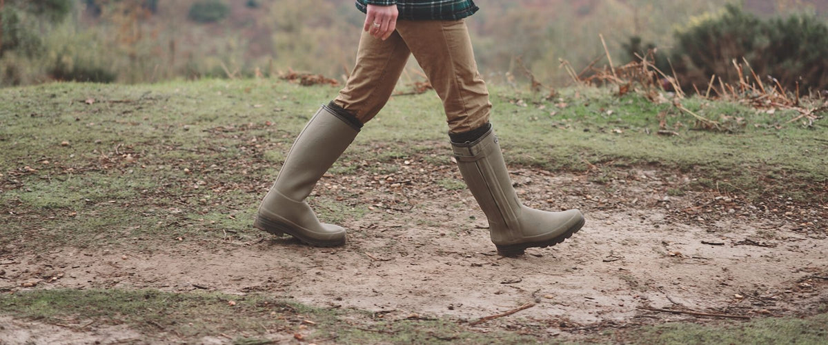 knee high hunting boots