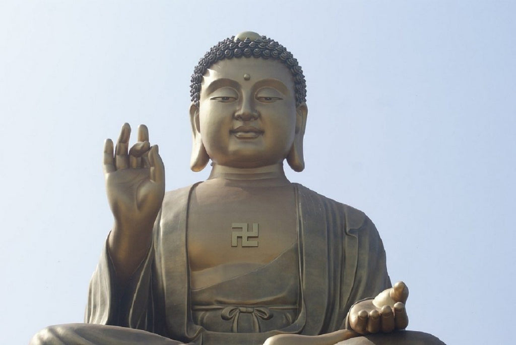 Symbole Svastika sur Bouddha