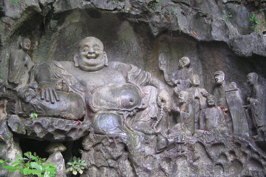 Sculpture du Bouddha rieur