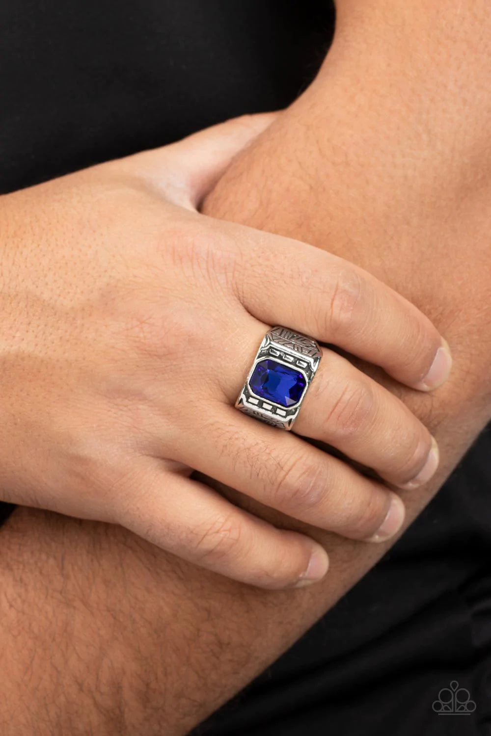 Metro Magnate - Blue - Beautifully Blinged