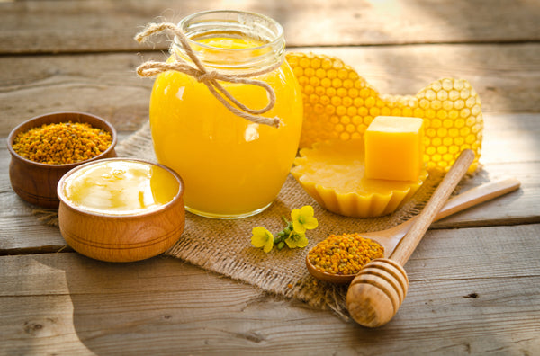 Μελισσοκέρι: Φυσική ενυδάτωση και προστασία για το δέρμα