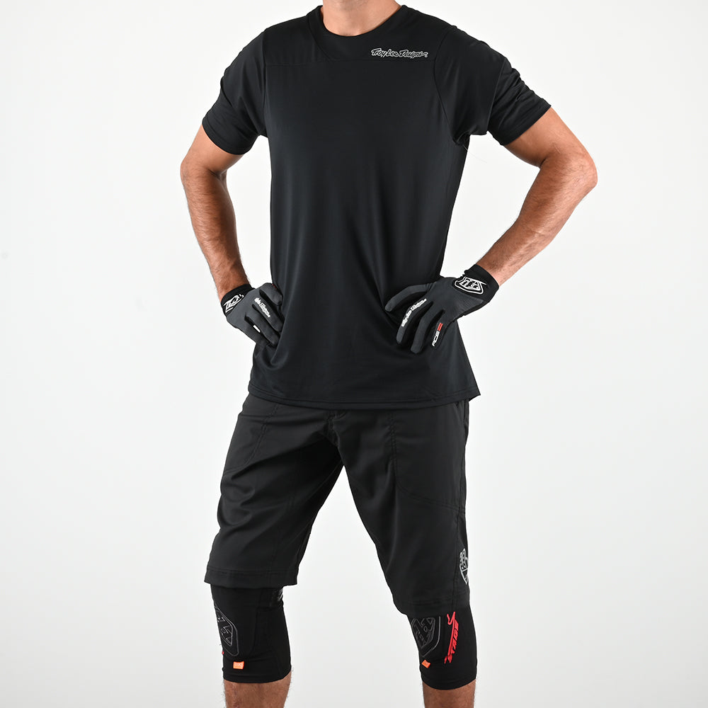 SKYLINE SS JERSEY STAIN'D BLACK / RED