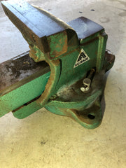 bench vise restoration old tools weld