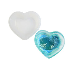 Resin mold heart-shaped dish