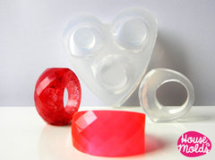 Clear silicone faceted assymetric band ring mold