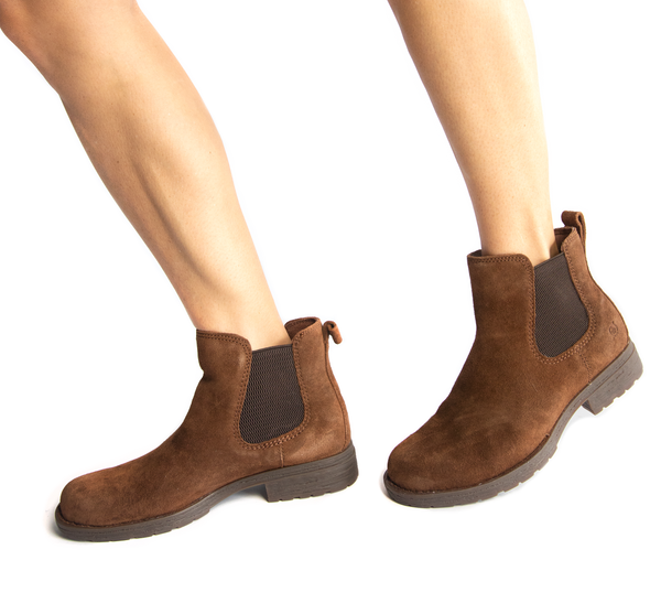 born cove chelsea boots
