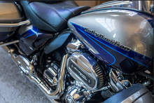 Laden Sie das Bild in den Galerie-Viewer, Harley-Davidson FLHTKSE CVO Ultra Limited
