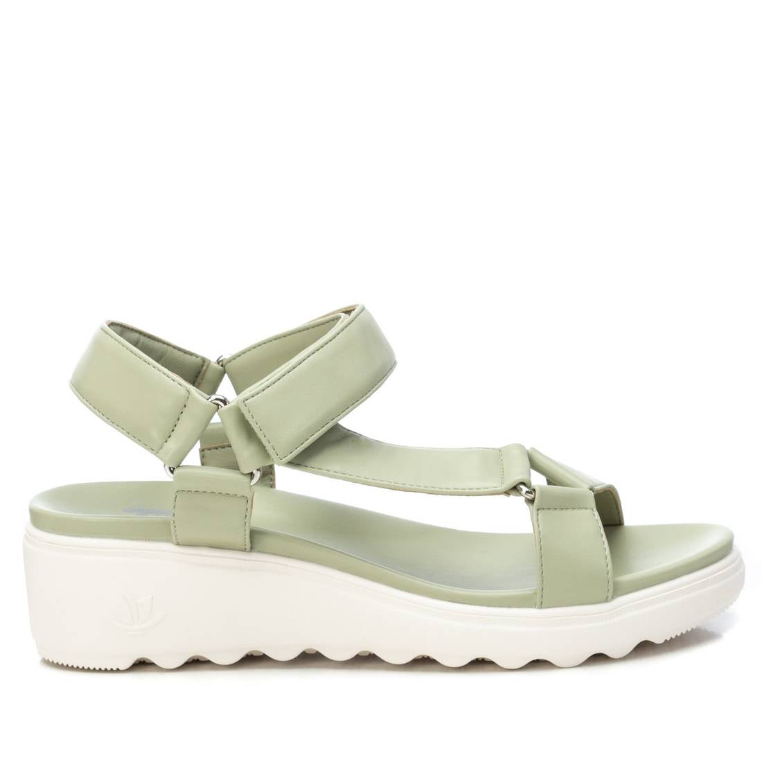 xti basic sandalias