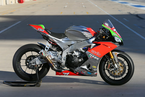 Claudio Corti's HSBK Aprilia RSV4RF, equipped with Pulse P2 lithium motorcycle battery