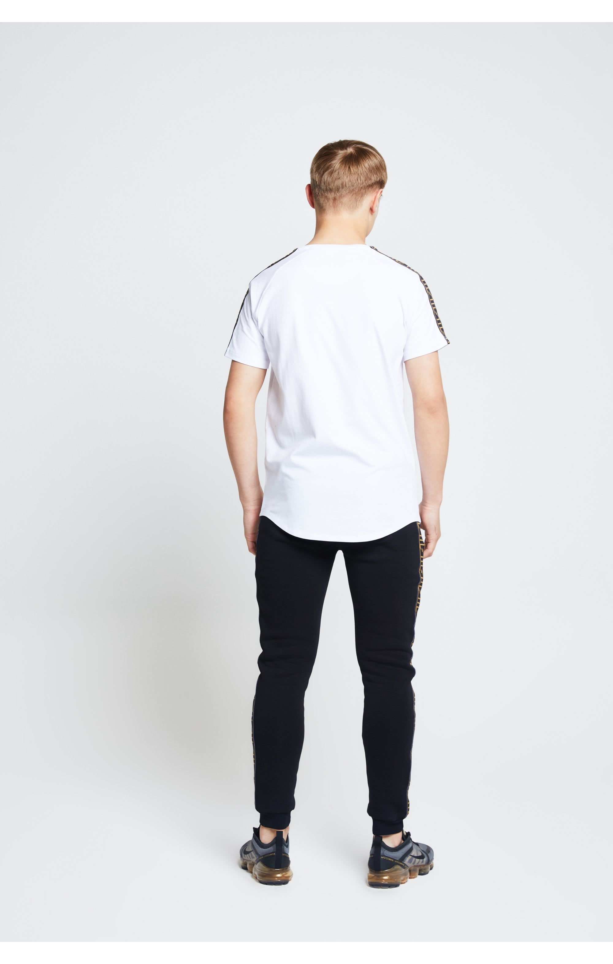 Illusive London S/S Taped Raglan Tee – White (4)