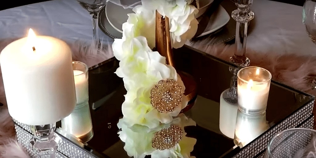 Gorgeous_Finishes_on_the_Rose_Gold_Centerpiece