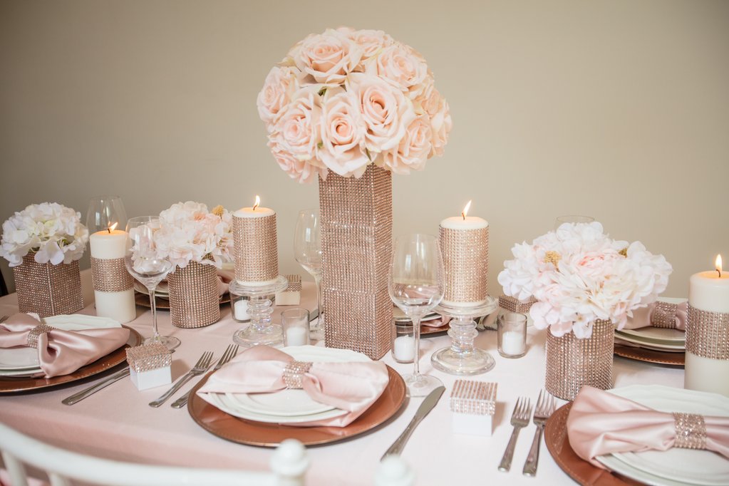 TOTALLY_DAZZLED_BLING_WRAP_Rose_Gold_Table_