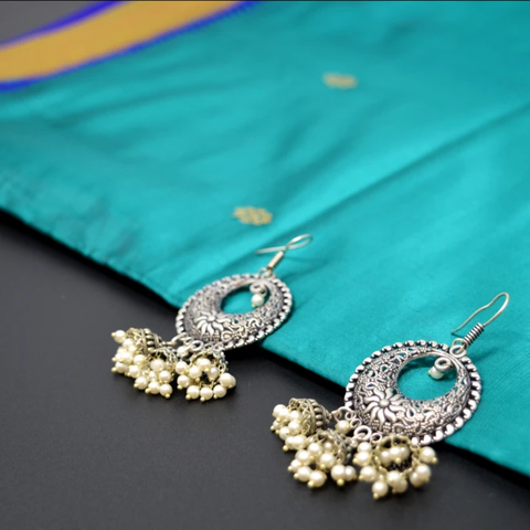 Chandbali-Earrings-Saaj