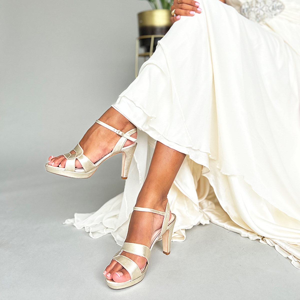 extra wide fit wedding shoes uk