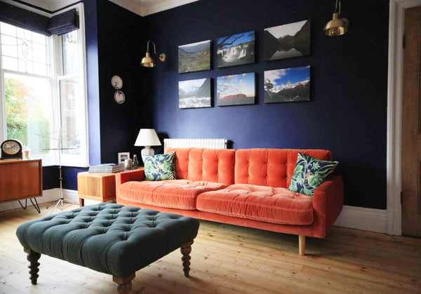 Deep blue living room interior design inspiration