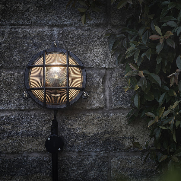 Black bulkhead industrial outdoor round wall light 