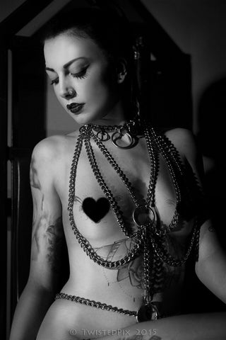 Chain Body Harness - Photography:Twisted Pix - Model:Luna Mae