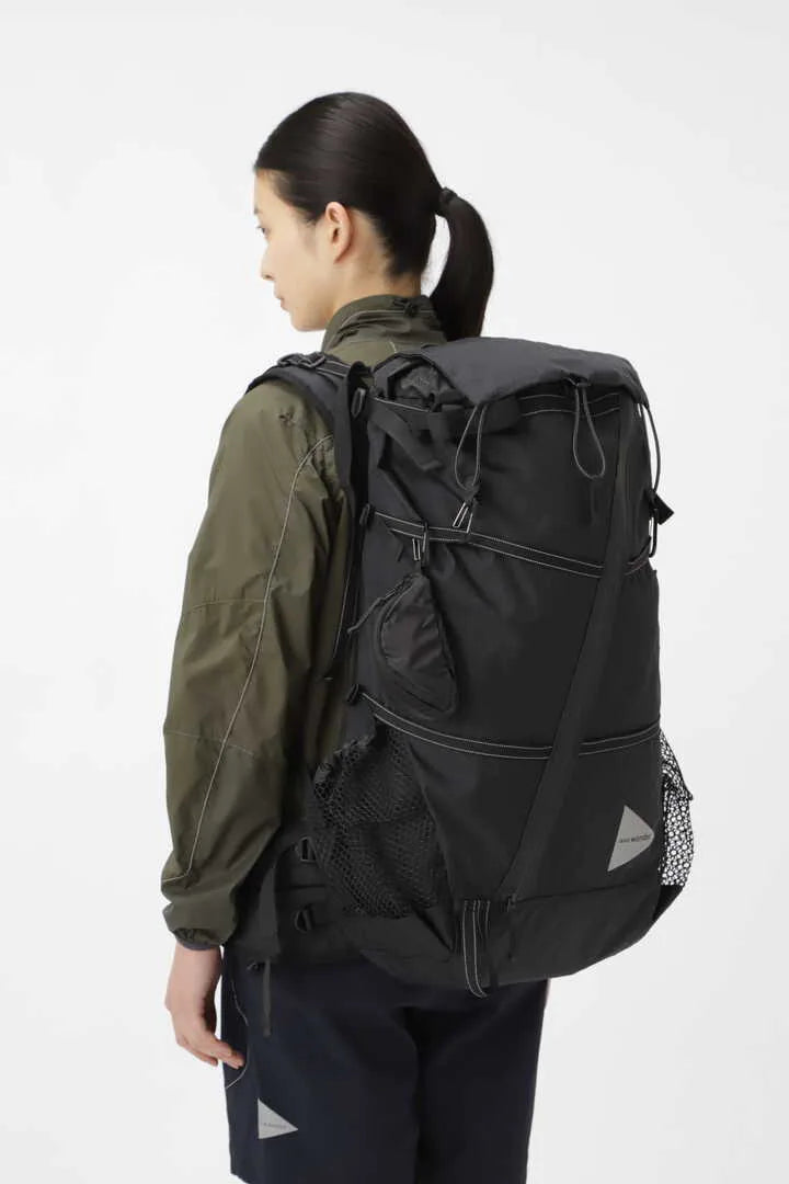 新品入荷 定価4.9万 新品 and wander X-Pac 45L backpack 登山用品