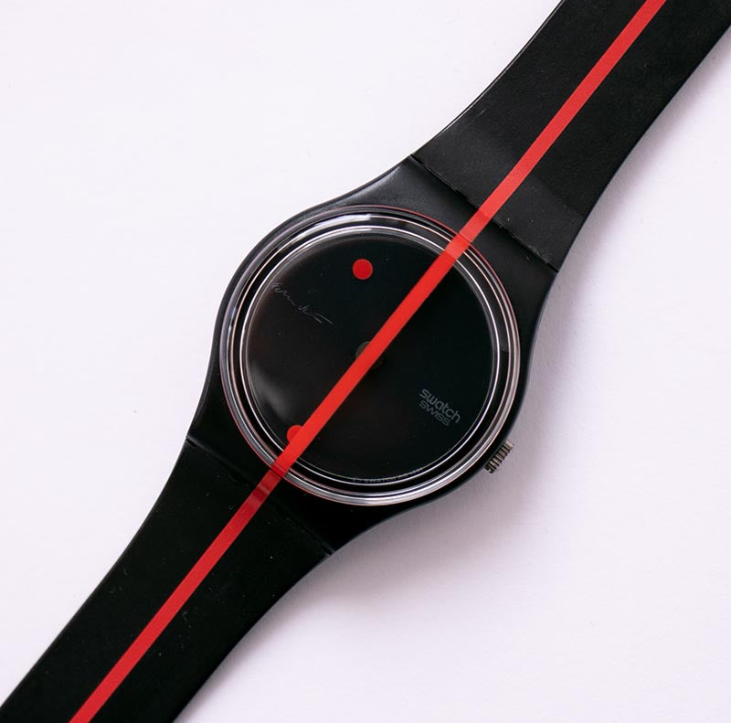 mai indossato swiss made Swatch BLACK OUT  GZ 119  orologio da polso nuovo