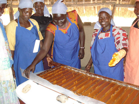 Making African shea butter