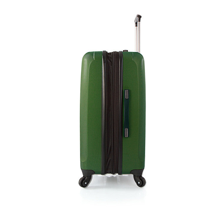 heys carry on luggage size