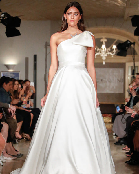 Oleg Cassini Wedding Dress