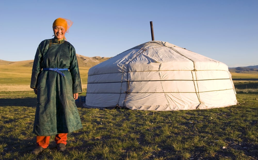 Mongolian medicine practitioner 