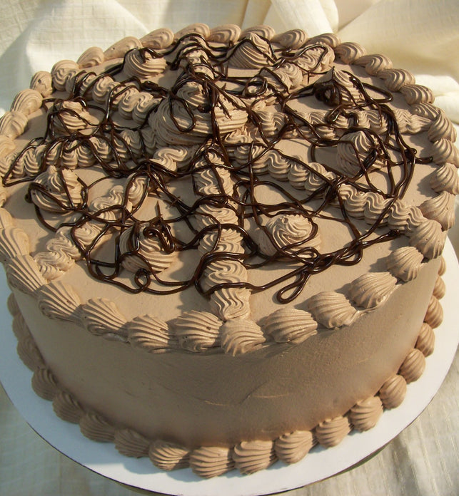 Cake - 6 inch - chocolate frosting (minimum 5 days notice)