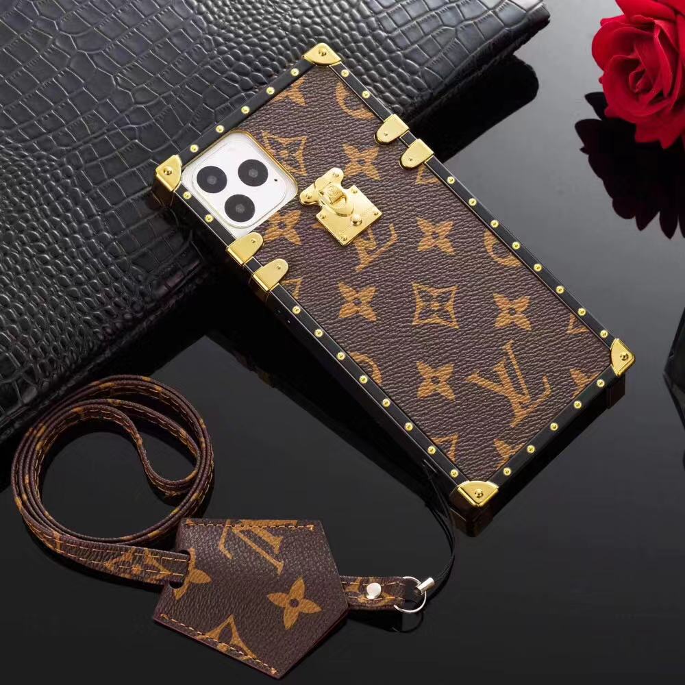 Louis Vuitton's $5.5K 'Eye-Trunk' iPhone Case