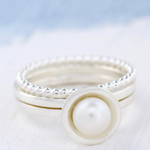 Pearl stacking ring