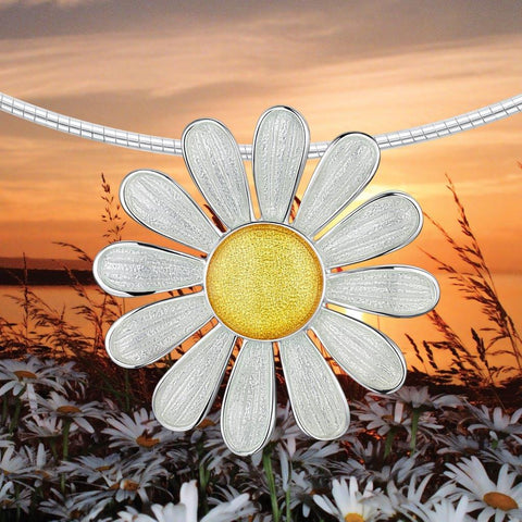 Daisies for Emily necklace