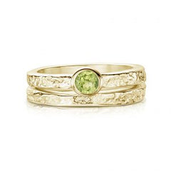 Green matrix gold ring