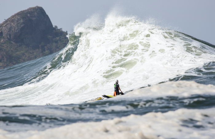 Big Waves Bodysurfers Brazil 