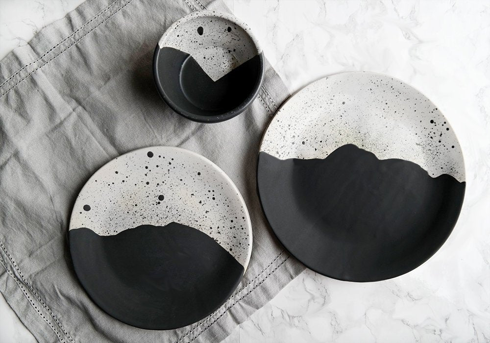 black and white dinnerware