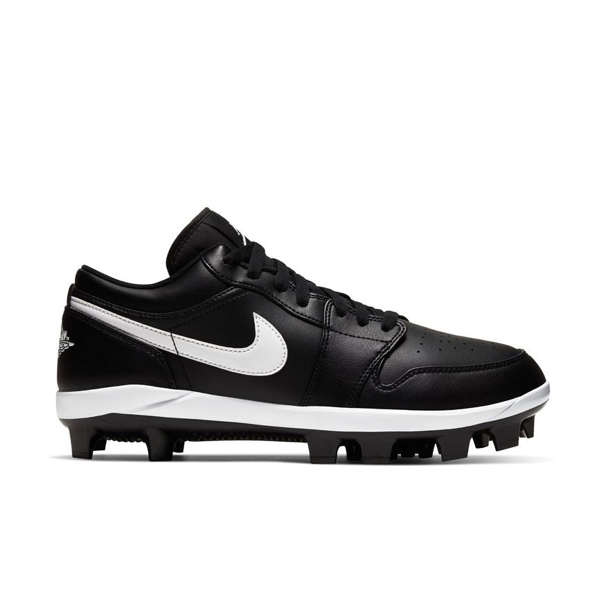 jordan 1 retro baseball cleats