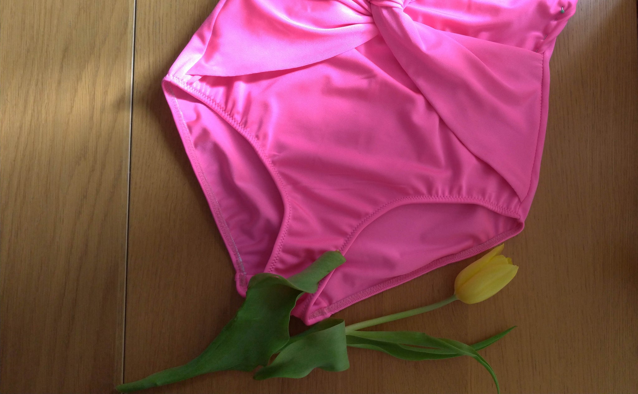 Pineapple_Swimsuit_hotpink