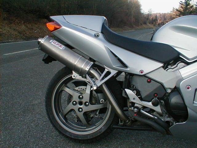 ト送料込 Akrapovic アクラポビッチ マフラー VFR800 RC46 98-01