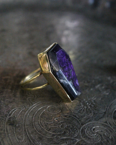 Sugilite Coffin Ring