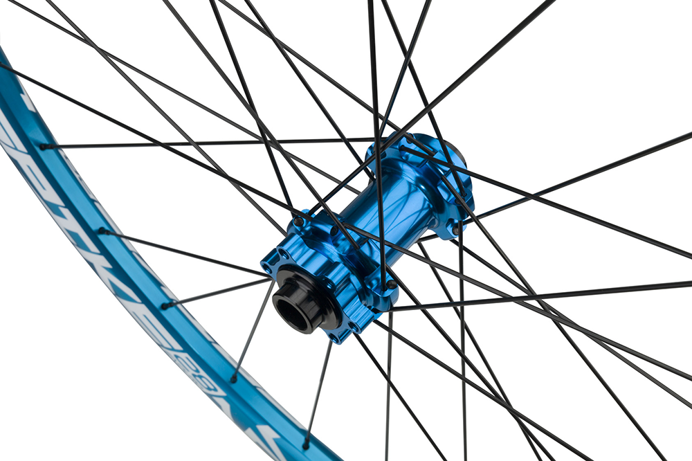 Spank-SPIKE-ENDURO-650B-28H-WHEELSET-HUB-FRONT.png