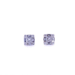 0.54CT BAGUETTE STUD